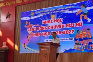 SÔI NỔI GIẢI BÓNG CHUYỀN HƠI NỮ CHÀO MỪNG NGÀY PHỤ NỮ VIỆT NAM 20/10
