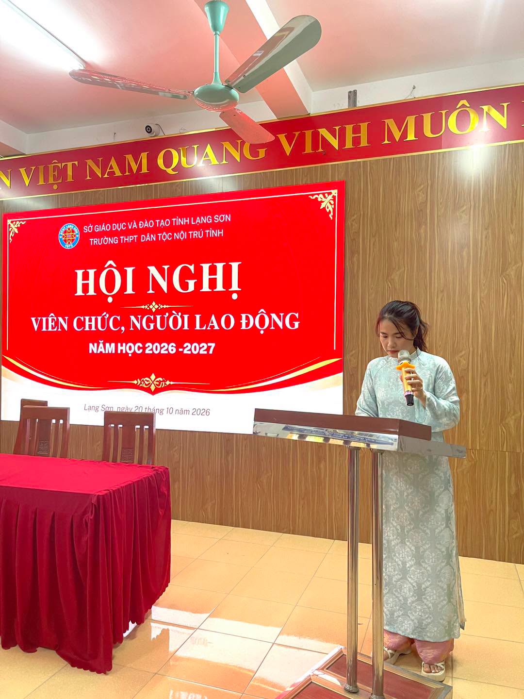 Có thể là hình ảnh về văn bản